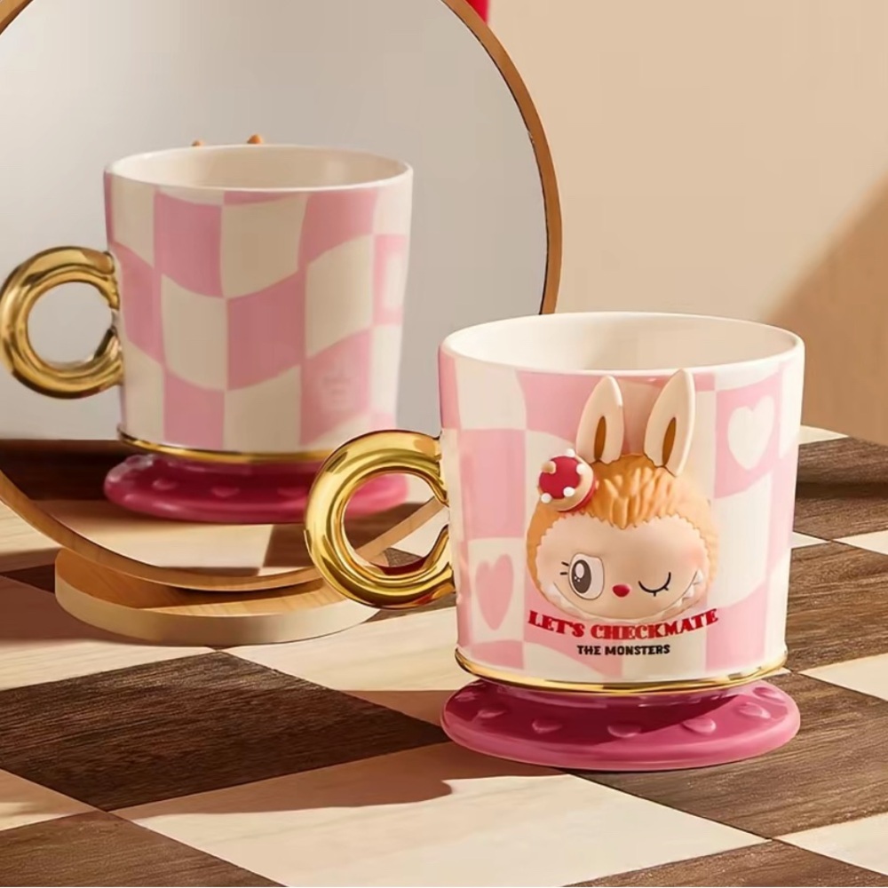 LABUBU MUG Let’s Check Mate - Pink